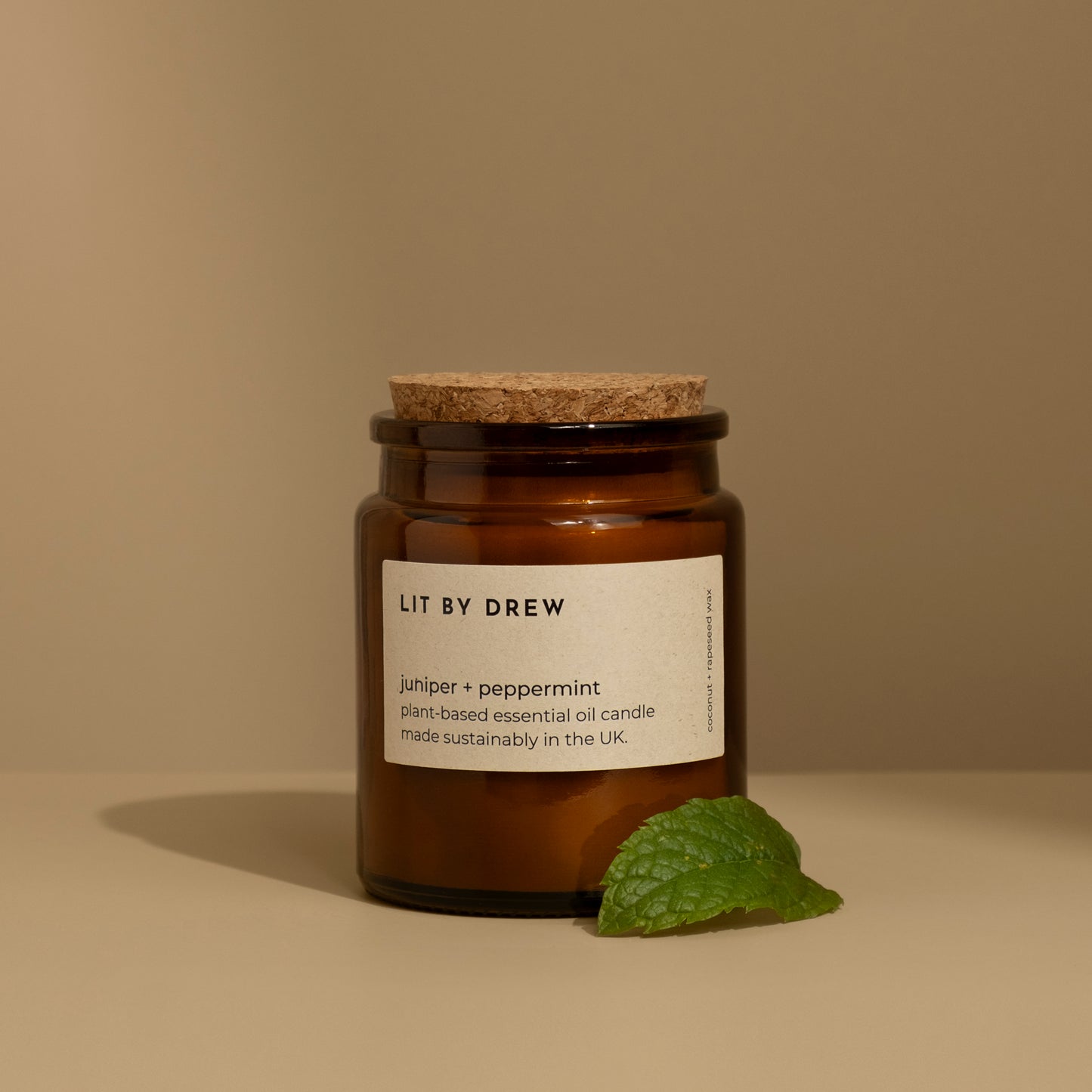 Juniper & Peppermint - Pure Essential Oil Aromatherapy Candle - Medium