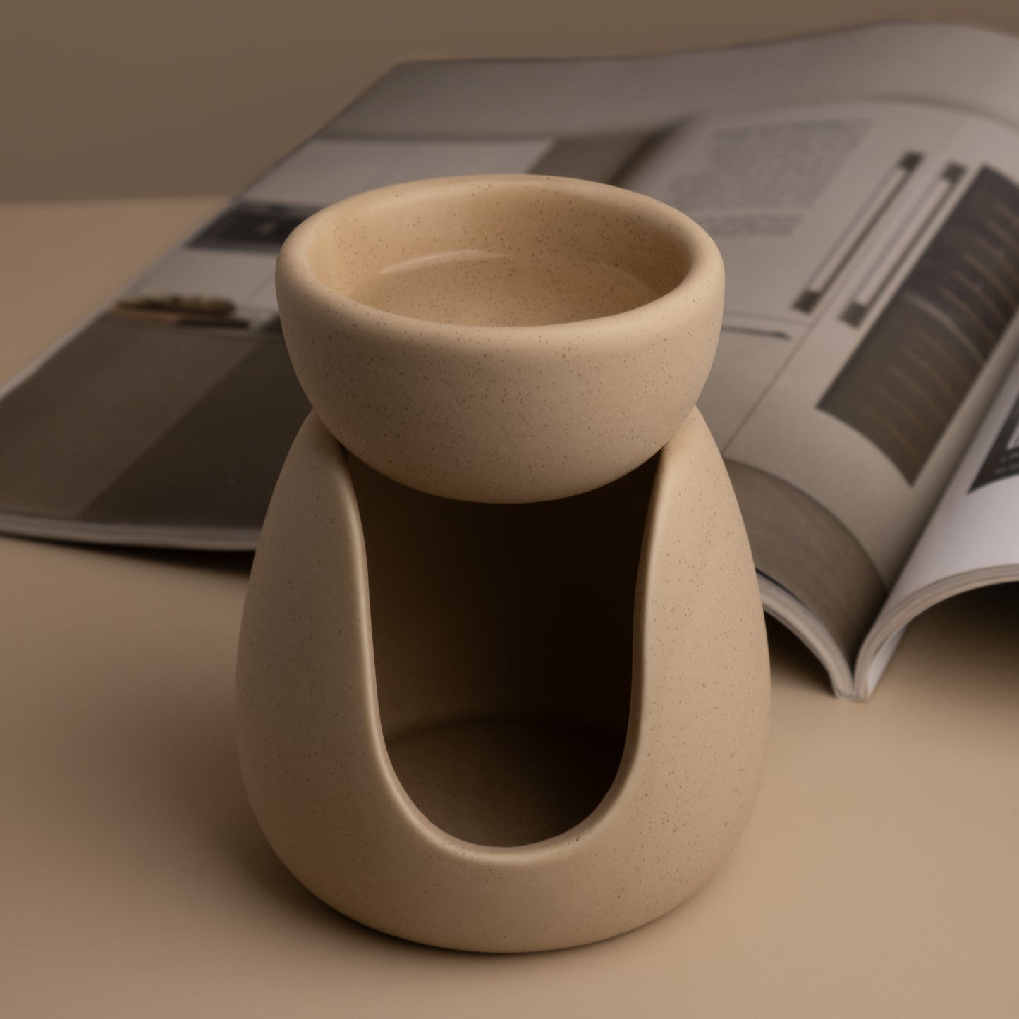 Pre Order - Ceramic Oil and Wax Melt Burner - Beige