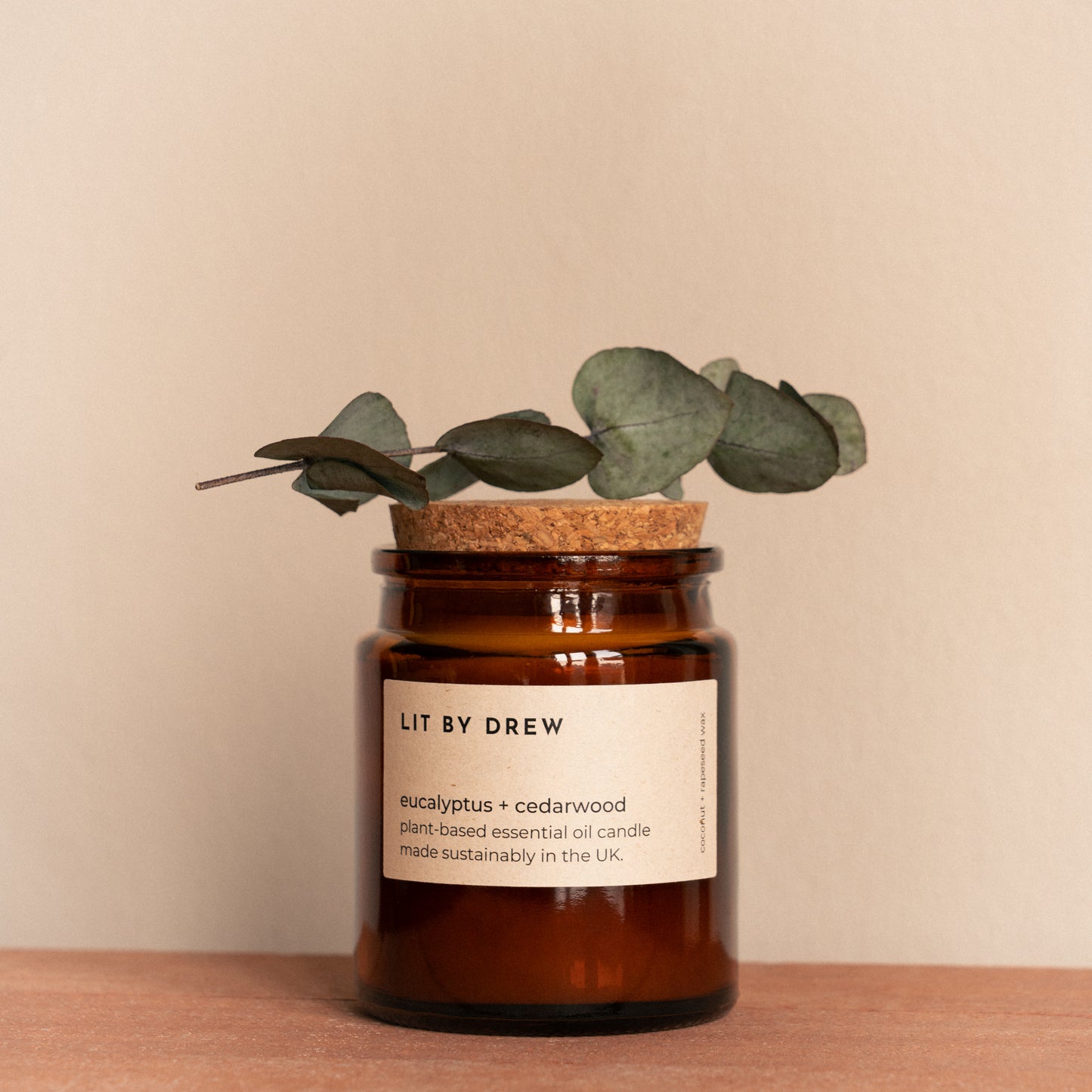 Eucalyptus & Cedarwood - Pure Essential Oil Candle - Medium