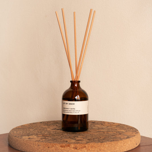 Cashmere & Vanilla Apothecary Style Reed Diffuser - 100ml