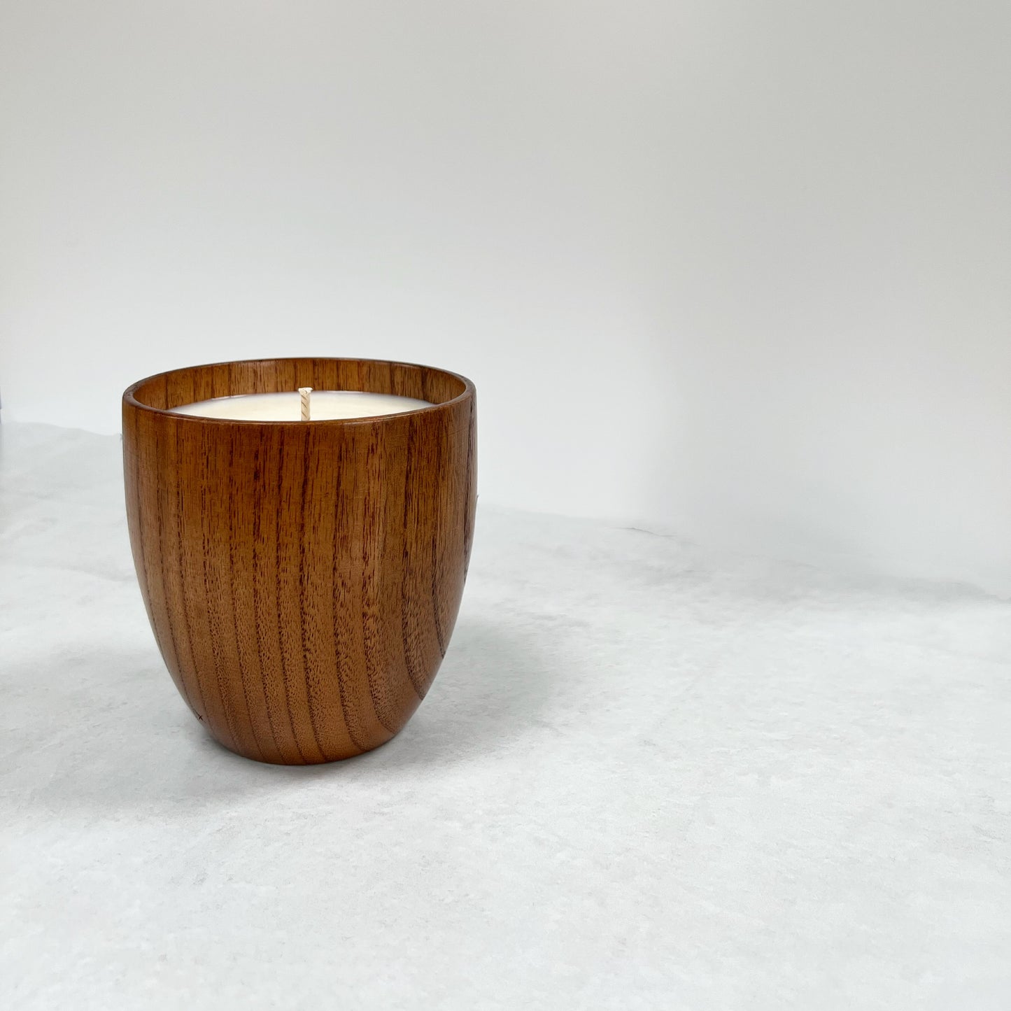 Rock Salt & Driftwood 8oz Jujube Wood Candle